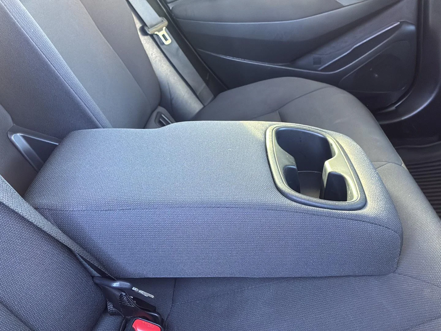 Used 2025 Classic Silver Metallic Toyota LE image 18