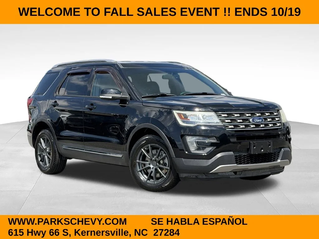 Used 2016 Black Ford XLT image 1