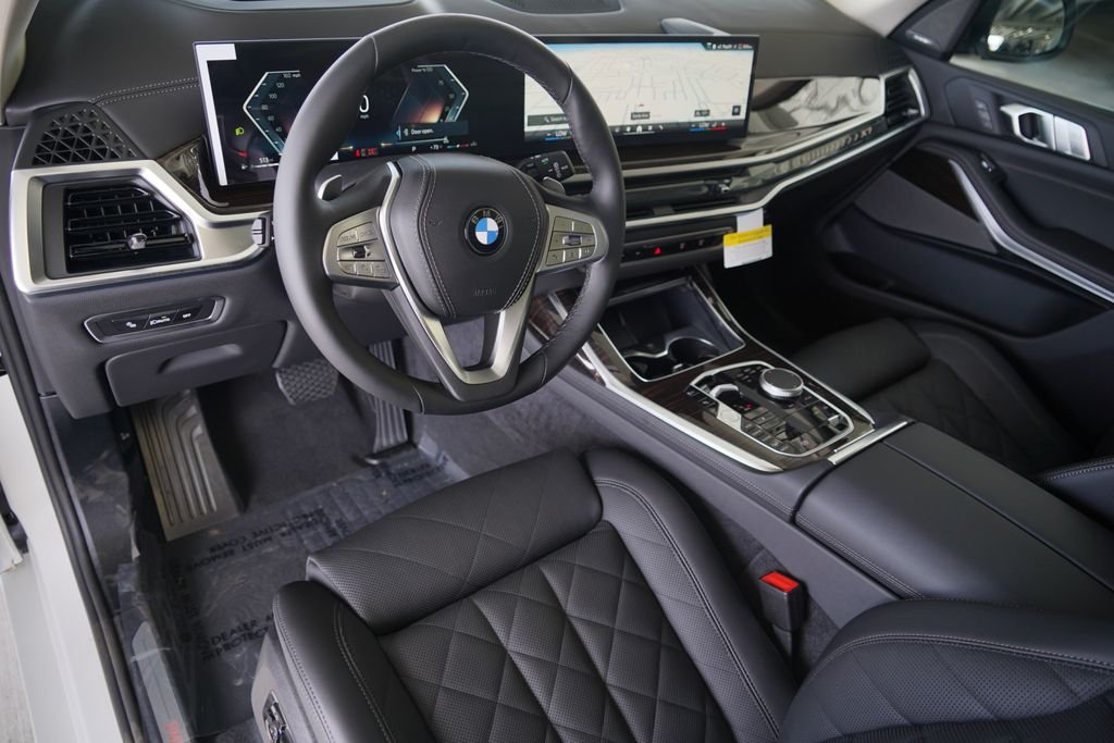 New 2027 Mineral White Metallic BMW xDrive40i image 14