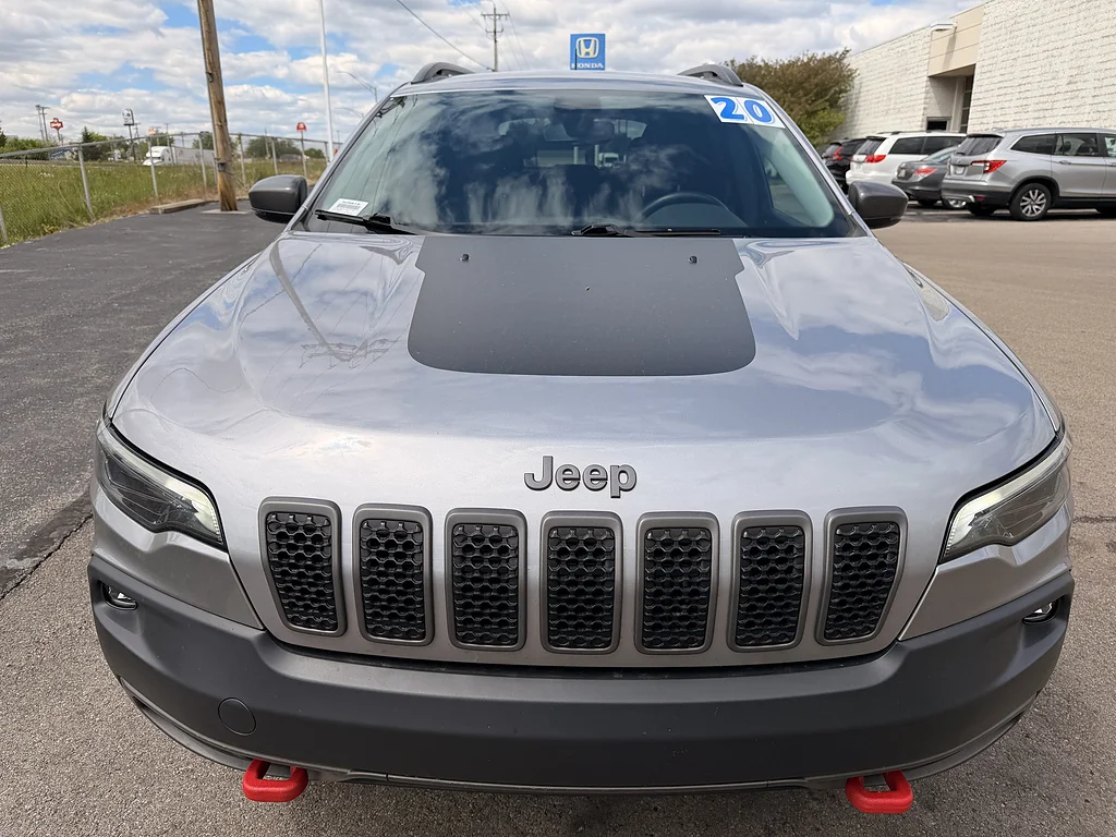 Used 2020 Granite Crystal Metallic Clear Coat Jeep Trailhawk Elite image 8