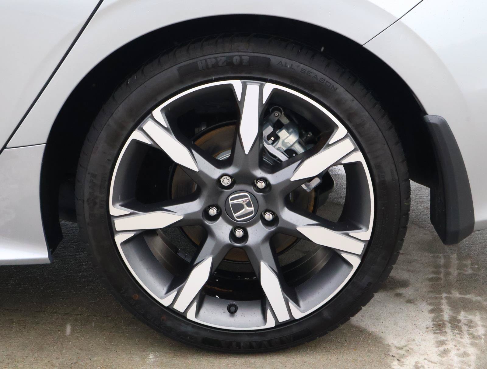 2025 Honda Civic Sport Touring - Photo 8