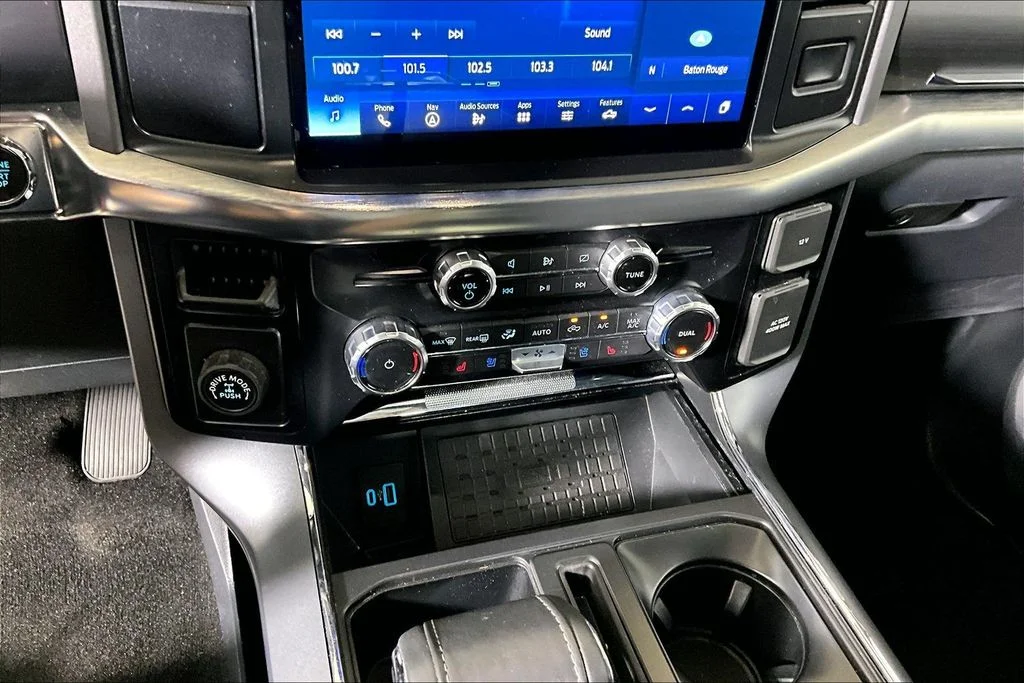 Used 2023 Silver Metallic Ford Lariat image 25