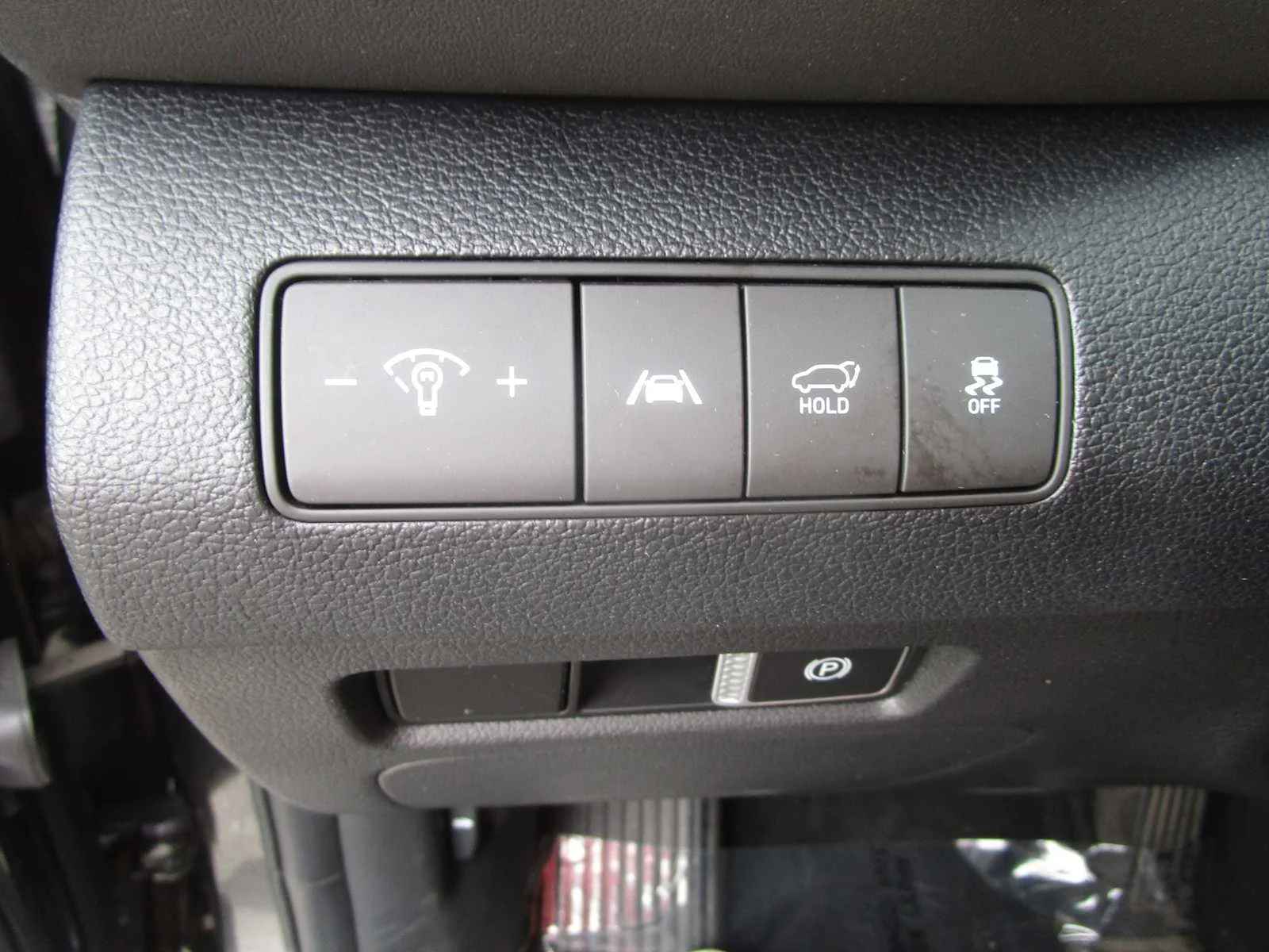 Used 2023 Portofino Gray Hyundai SEL image 14
