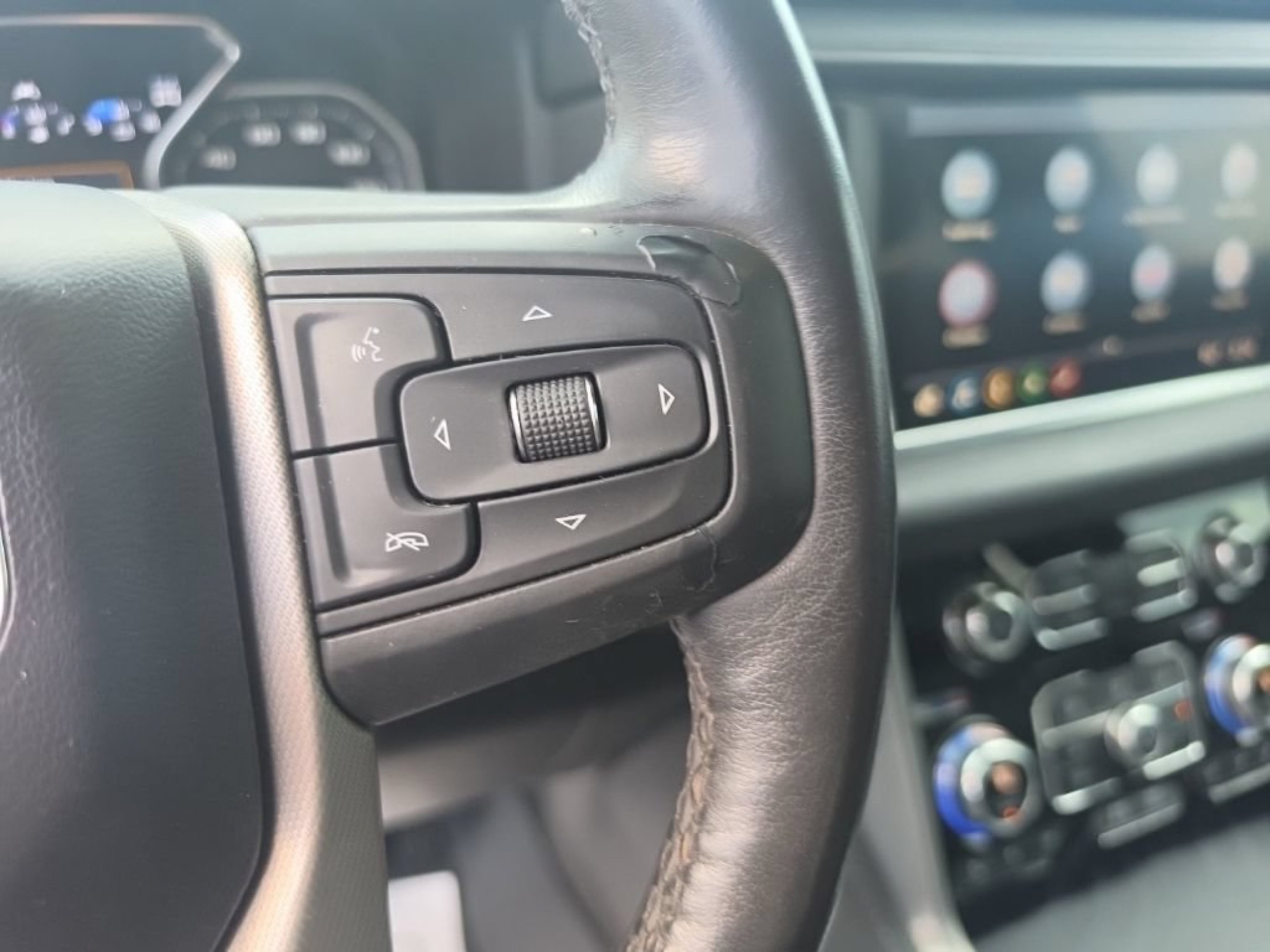 Used 2021 SATIN STEEL METALLIC GMC Denali image 15