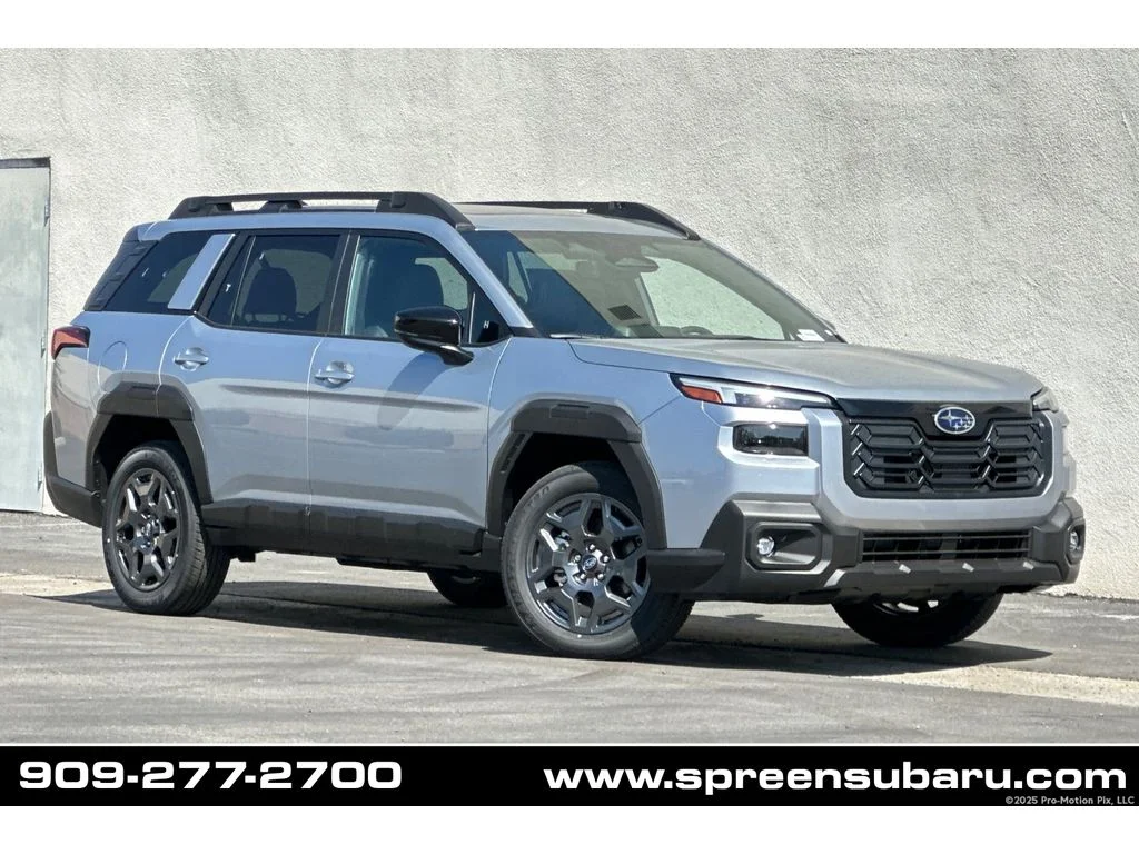 2026 Subaru Outback Premium's photo
