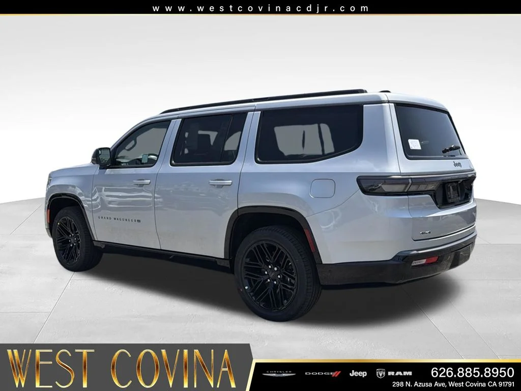 New 2026 Silver-Zynith Exterior Paint Jeep Limited Reserve image 11