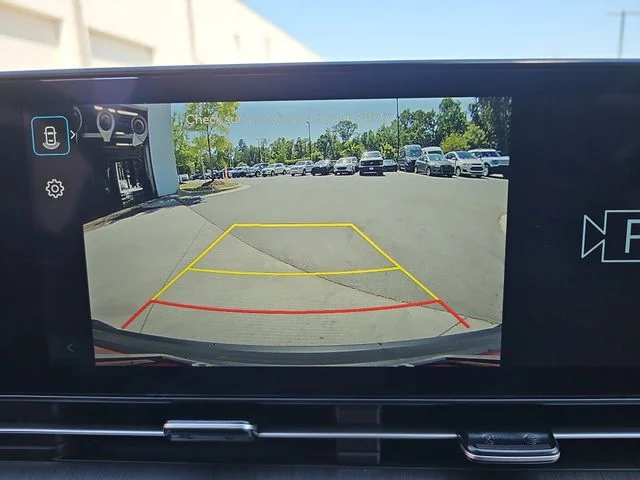 Used 2025 Red Hyundai SEL image 22