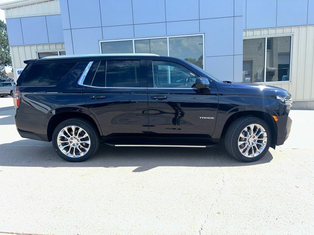 Used 2023 Chevrolet Tahoe LT with VIN 1GNSKNKD7PR429780 for sale in Kansas City