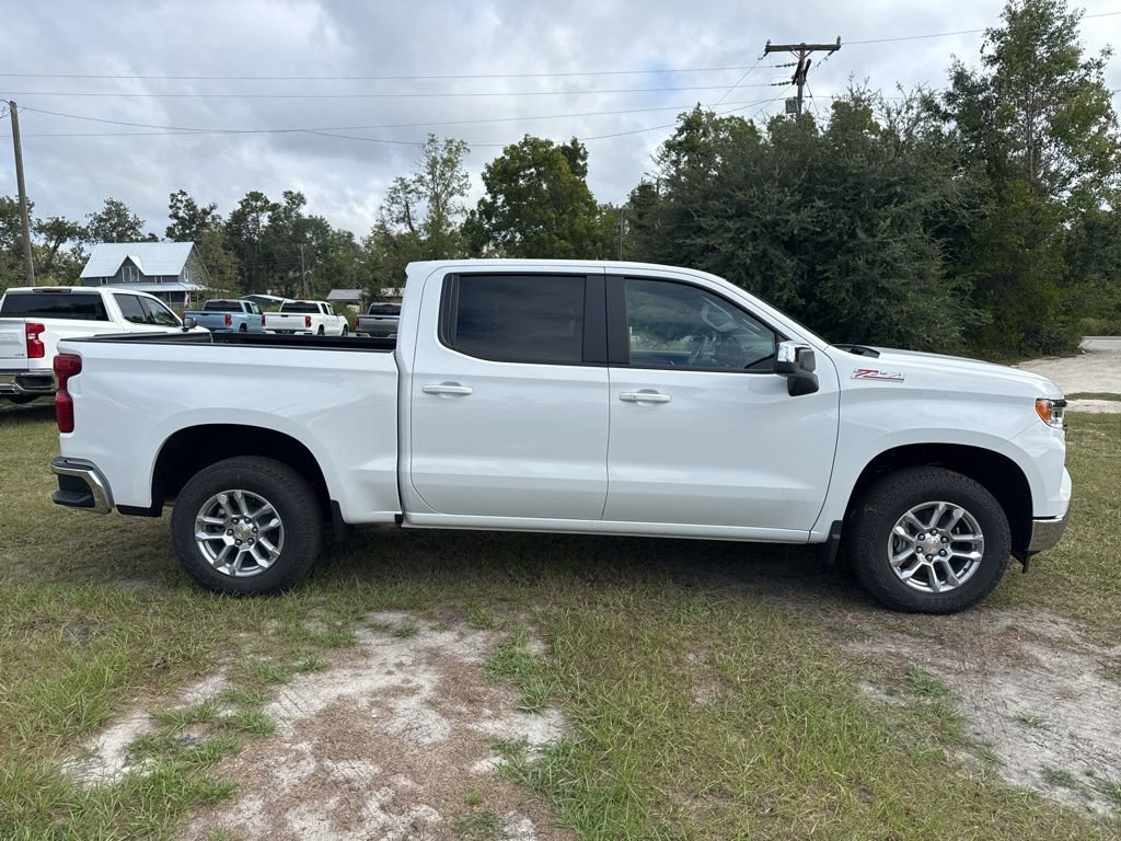 2026 Chevrolet Silverado 1500 LT - Photo 3