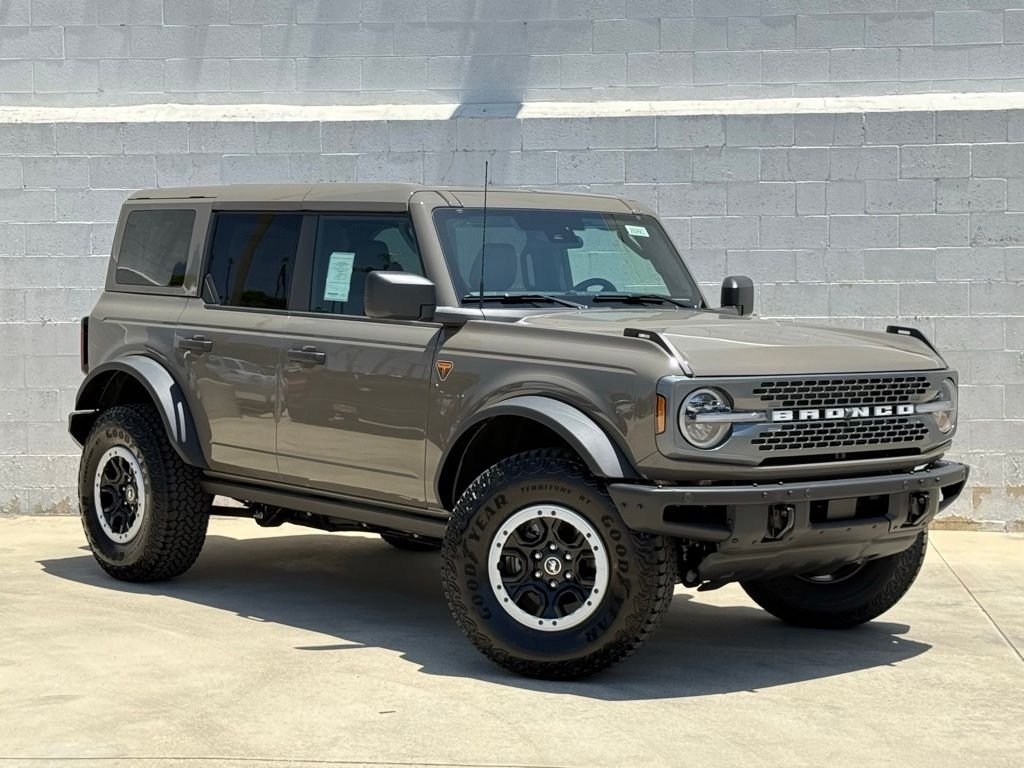 2026 Ford Bronco Badlands 4x4's photo