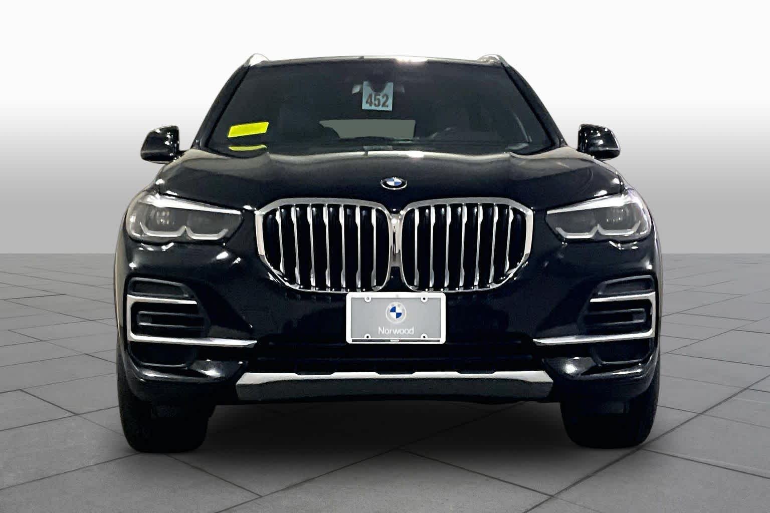 Used 2022 Jet Black BMW xDrive40i image 3
