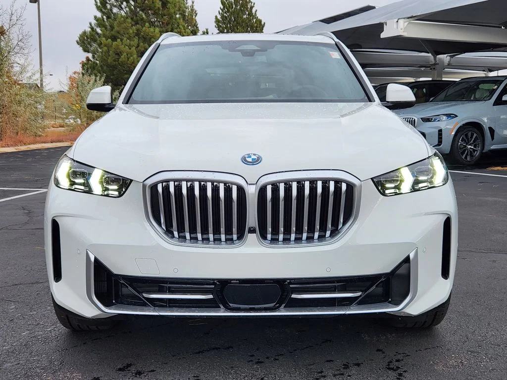 2026 BMW X5 50e - Photo 6