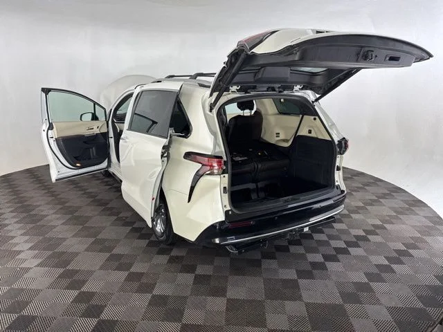 Used 2021 White Toyota Platinum image 18