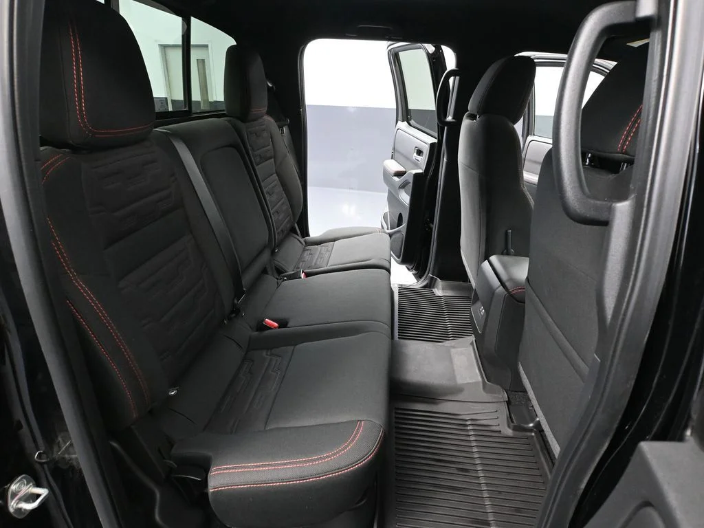 Used 2023 Black Nissan PRO-4X image 40