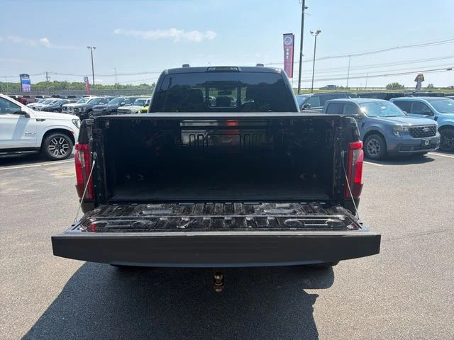 Used 2025 Black Metallic Ford XLT image 14