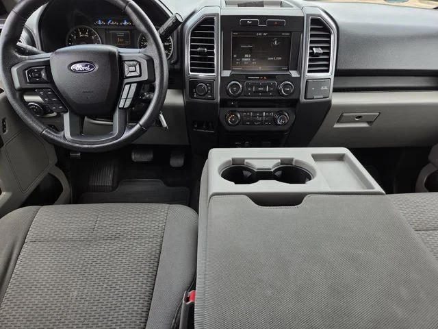 Used 2015 Tuxedo Black Metallic Ford XLT image 9