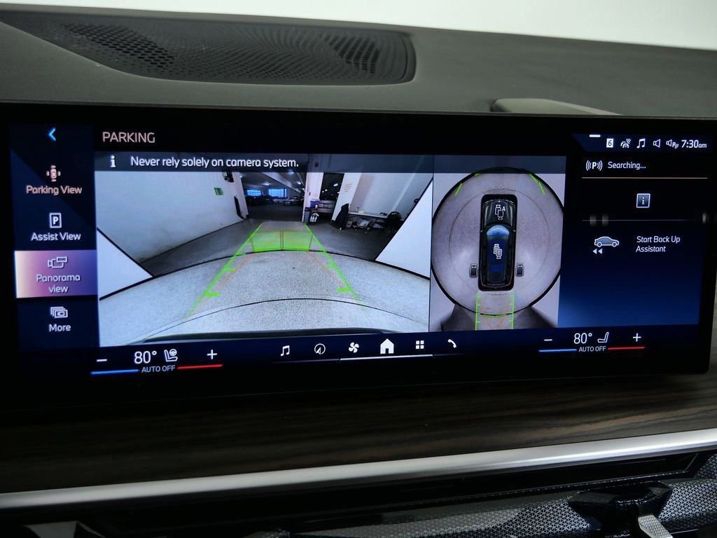 Certified Used 2026 Manhattan Green Metallic BMW xDrive40i image 54