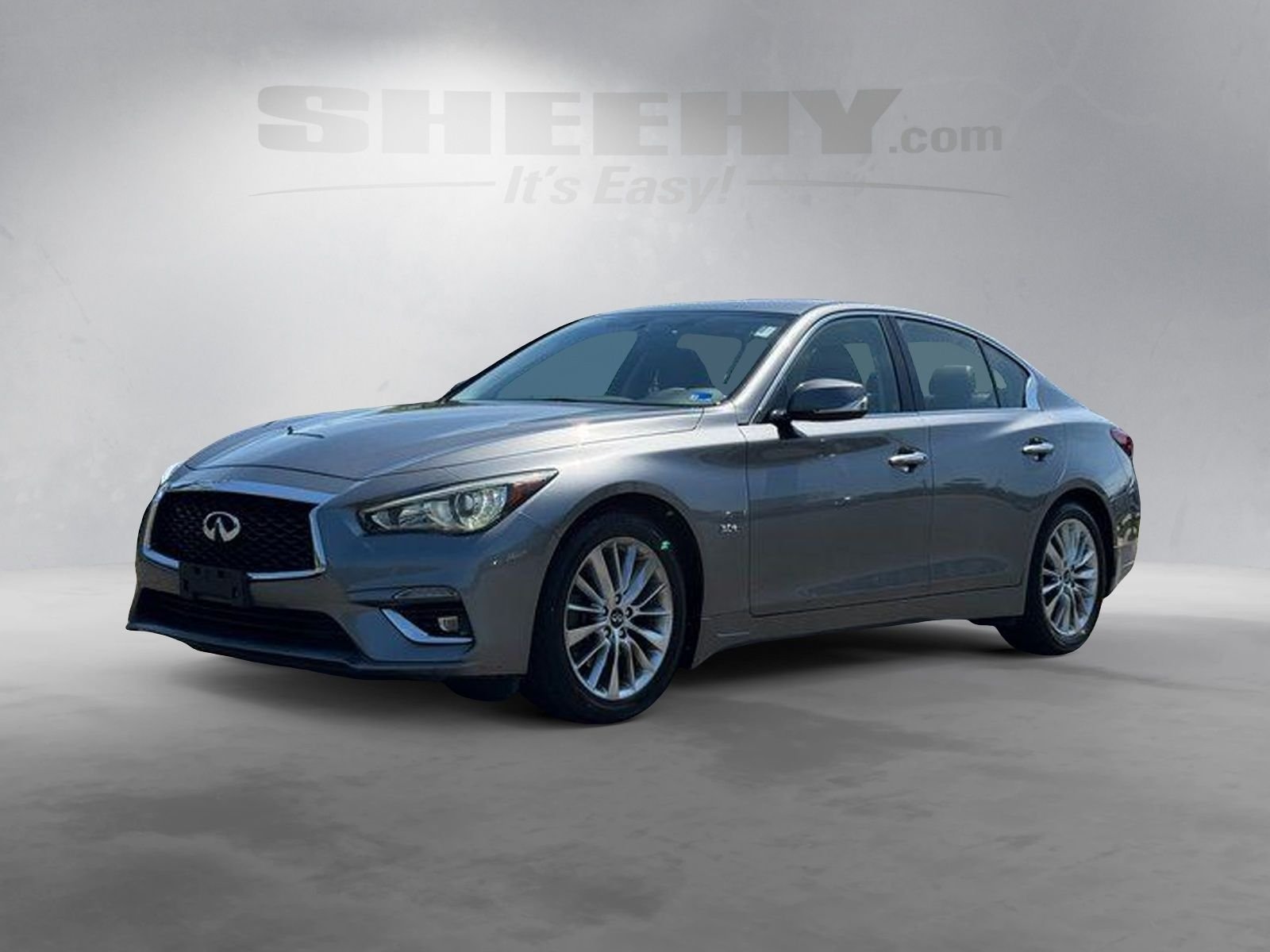 Used 2018 Gray INFINITI 3.0t LUXE image 15