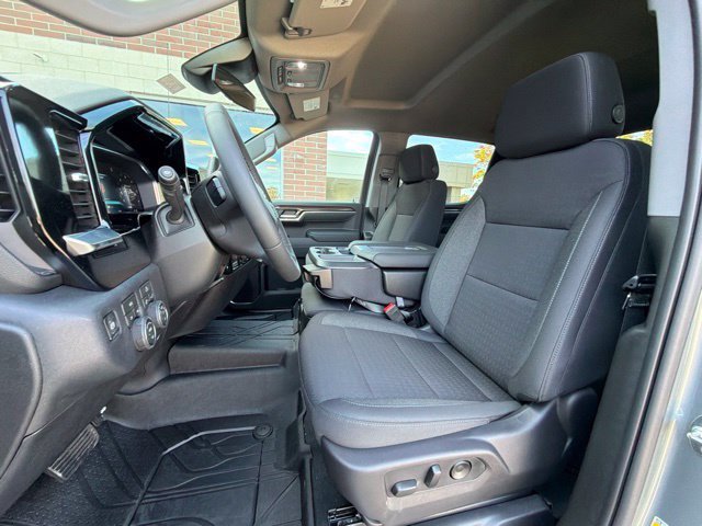 2026 Chevrolet Silverado 1500 RST - Photo 12
