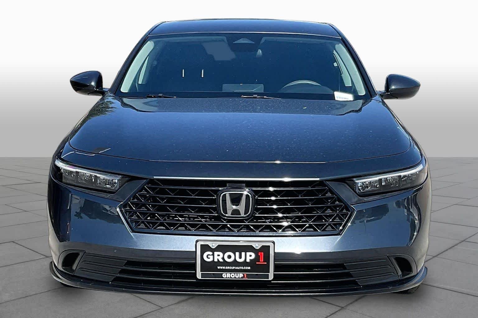 Used 2024 Meteorite Gray Metallic Honda LX image 4