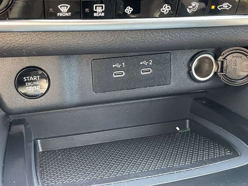 Used 2025 Gray Nissan SV image 19