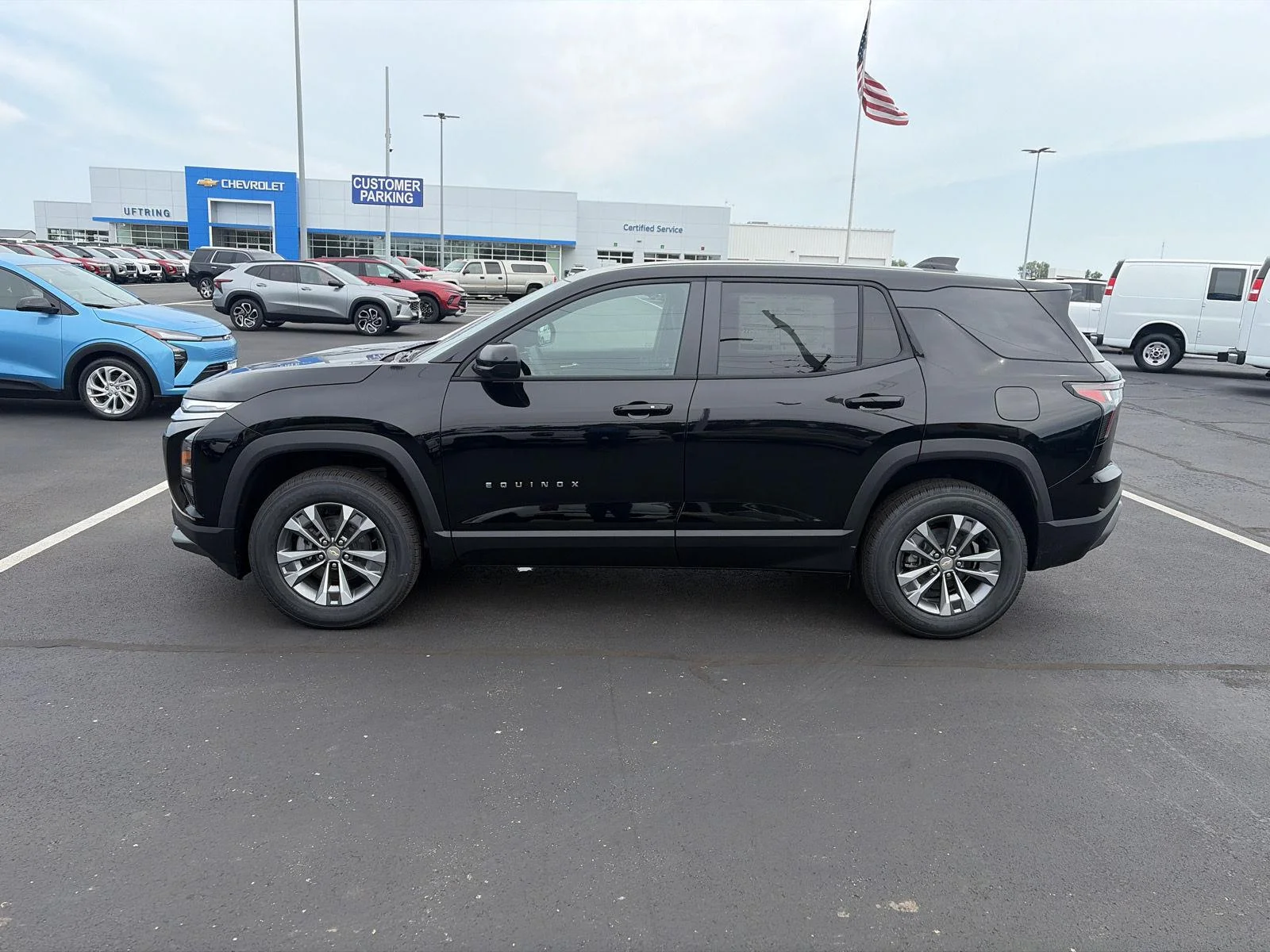 New 2027 Mosaic Black Metallic Chevrolet LT image 8