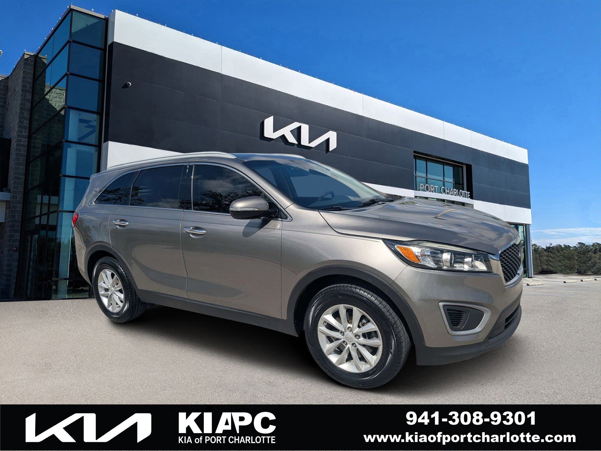 2018 Kia Sorento LX AT's photo