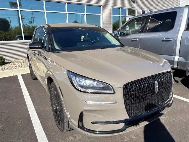 Used 2025 Gray Lincoln Premiere image 2