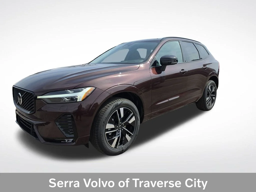 2026 Volvo XC60 B5 Core Dark AWD's photo
