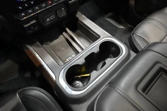 Used 2021 Black Chevrolet High Country image 19