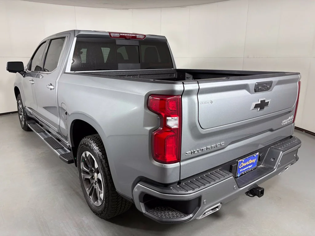 New 2026 Sterling Gray Metallic Chevrolet High Country image 7
