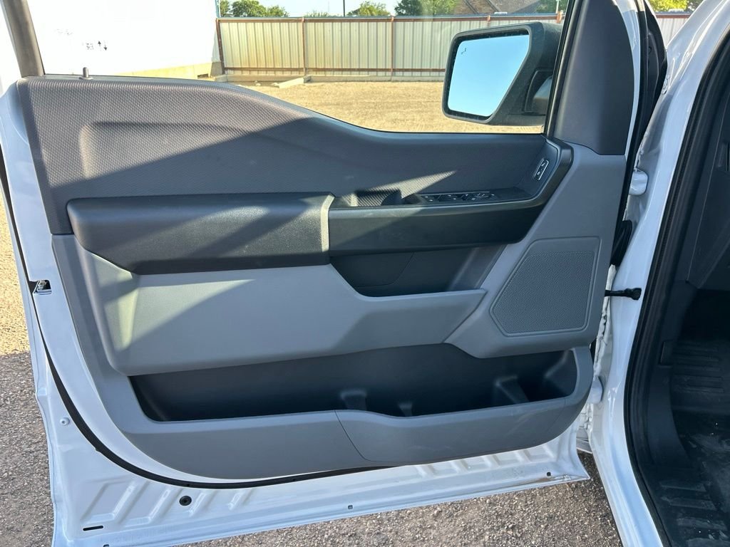 New 2026 Oxford White Ford XL image 12