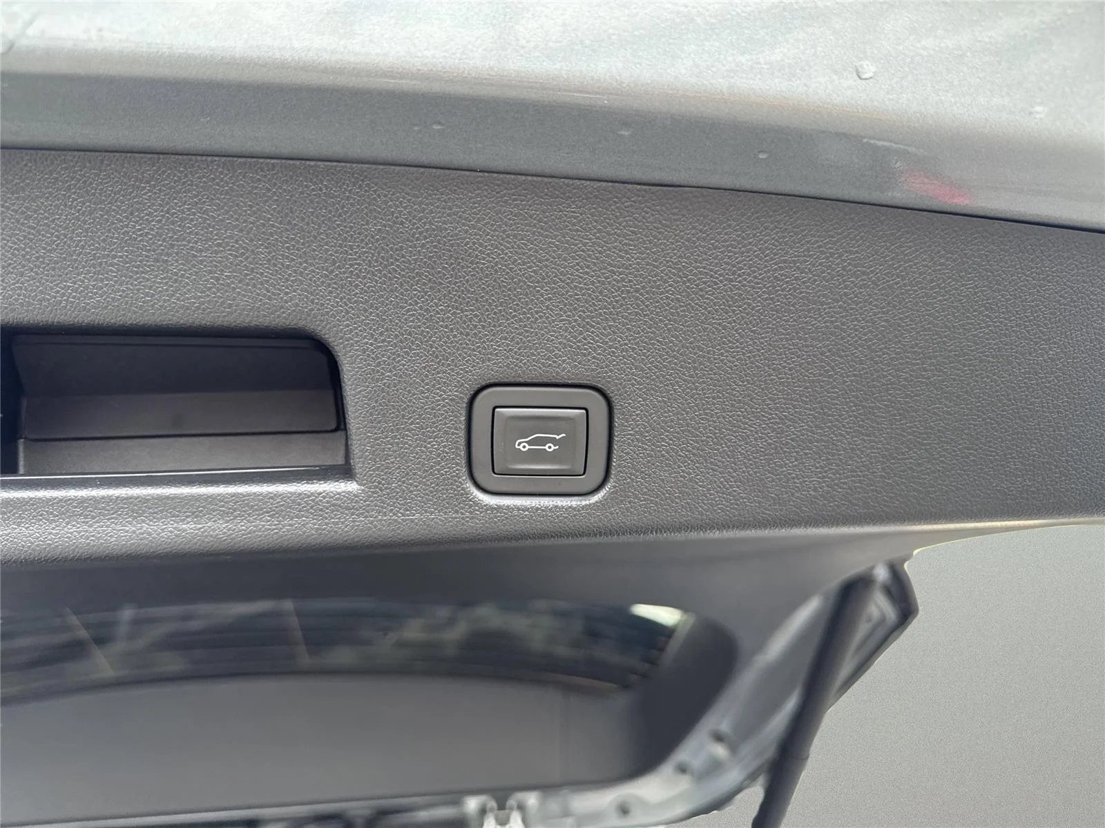 Used 2026 Moonstone Gray Metallic Buick Preferred image 34