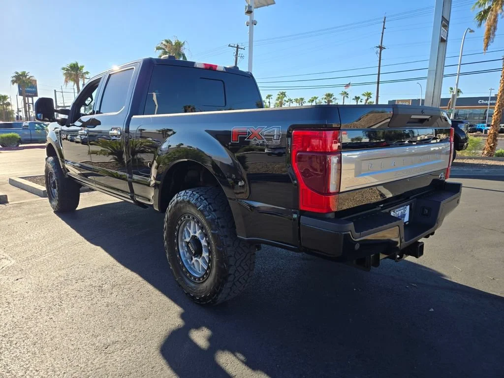 Used 2022 Agate Black Metal Ford XL image 4