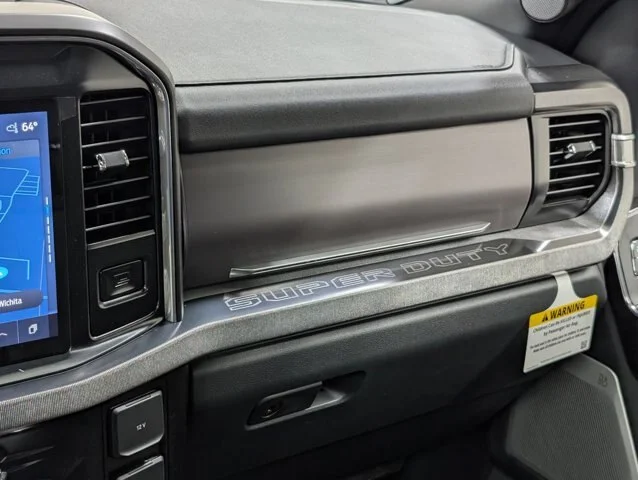 New 2026 Star White Metallic Tri-Coat Ford F-450® Platinum® image 43