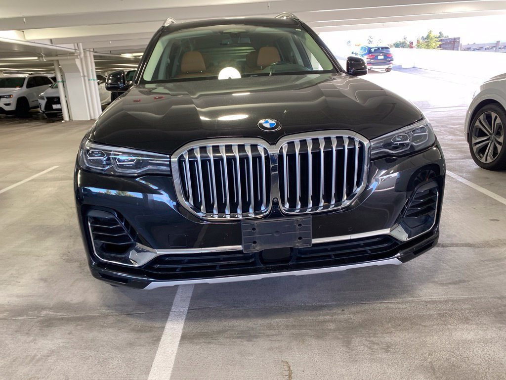 Used 2019 Black Sapphire Metallic BMW xDrive40i image 8