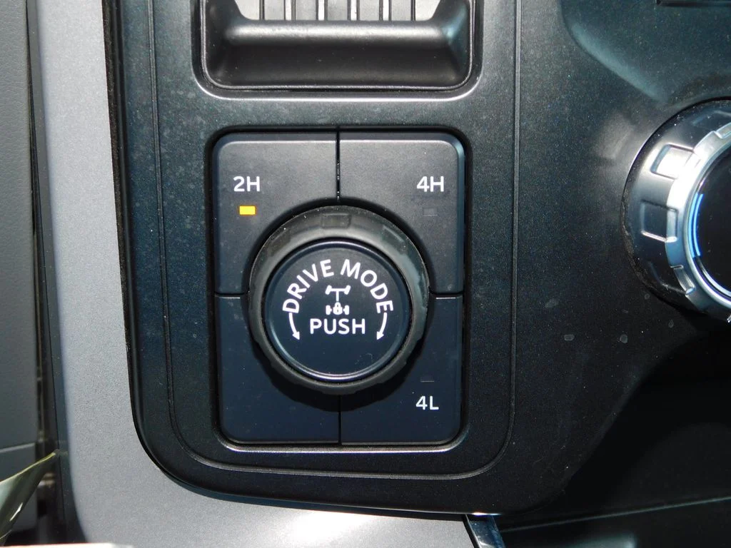 2024 Ford F-150 XLT - Photo 36