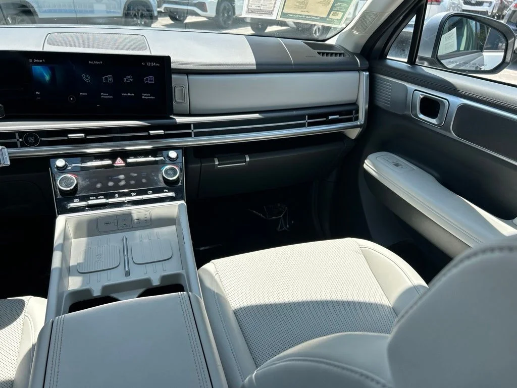 Certified Used 2026 Shimmering Silver Pearl Hyundai SEL image 44