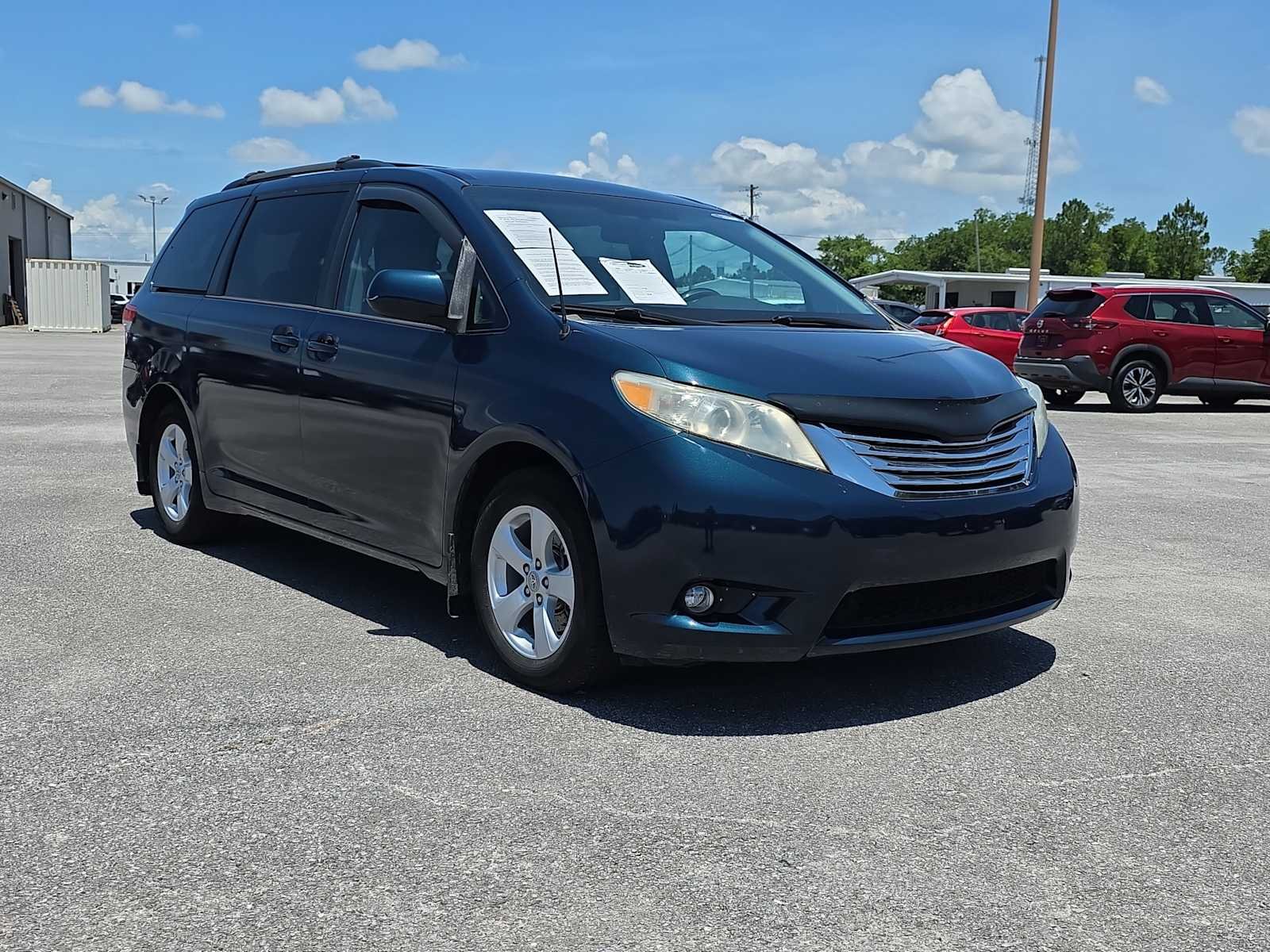 2012 Toyota Sienna LE V6 7-Passenger Access Seat's photo