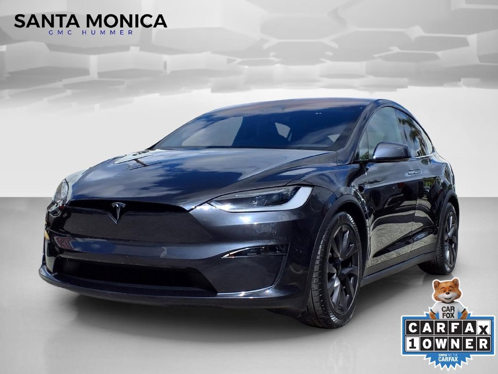 Used 2024 Gray Tesla AWD image 1