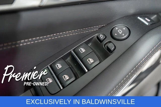 Used 2026 White BMW sDrive40i image 23