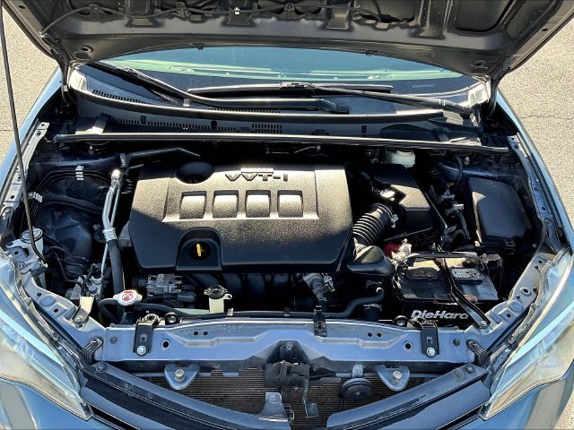 Used 2017 Gray Toyota LE image 31