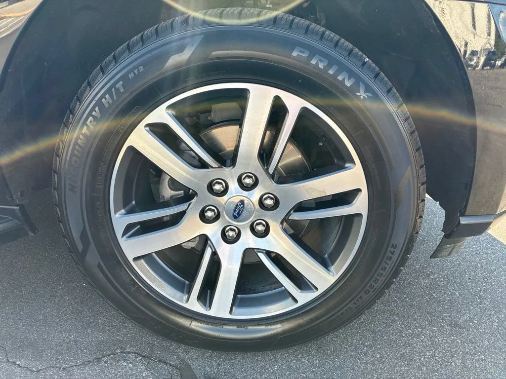 Used 2024 Black Ford Limited image 10