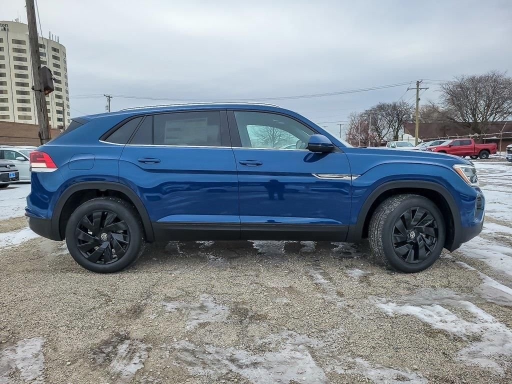 New 2026 Mountain  Lake Blue Metallic Volkswagen 2.0T SE w/Technology image 5