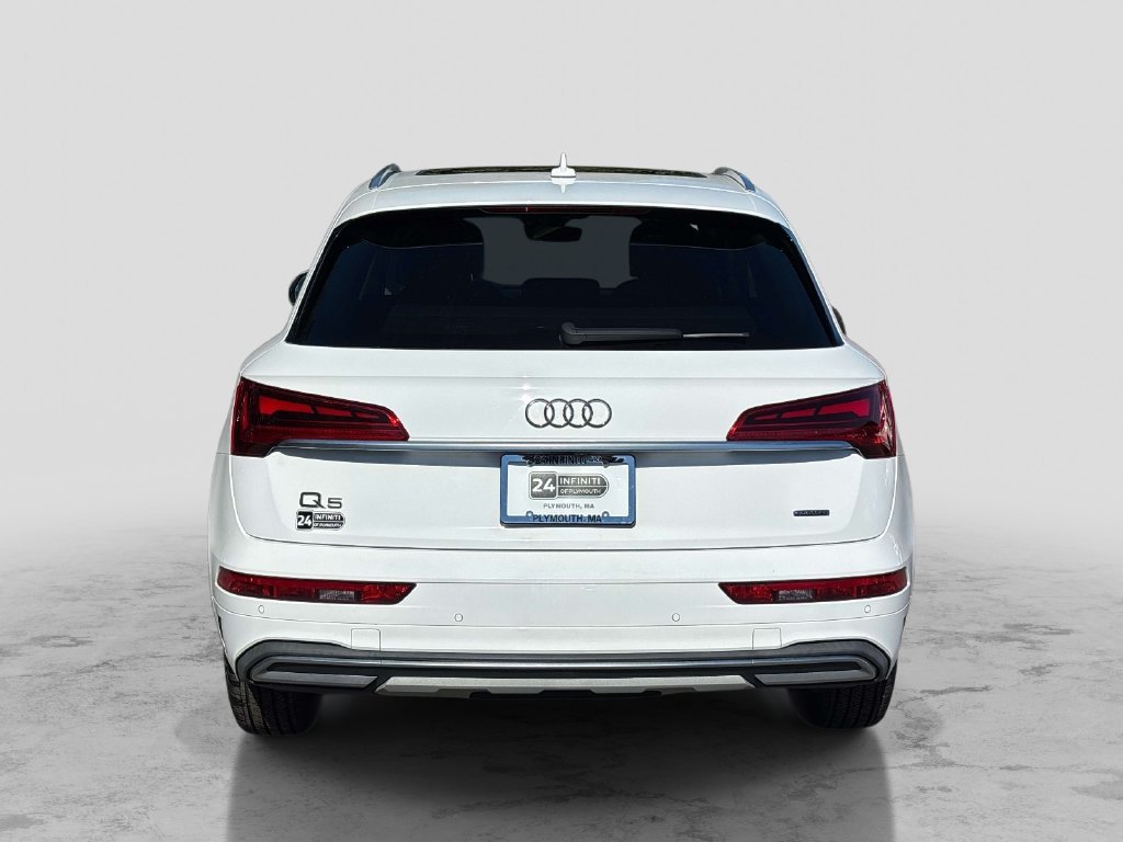 Used 2021 White Audi 45 Premium image 4