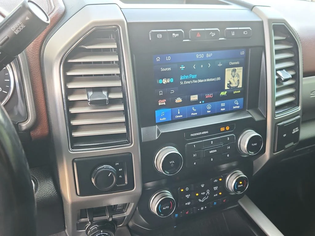 Used 2021 White Ford Platinum image 30