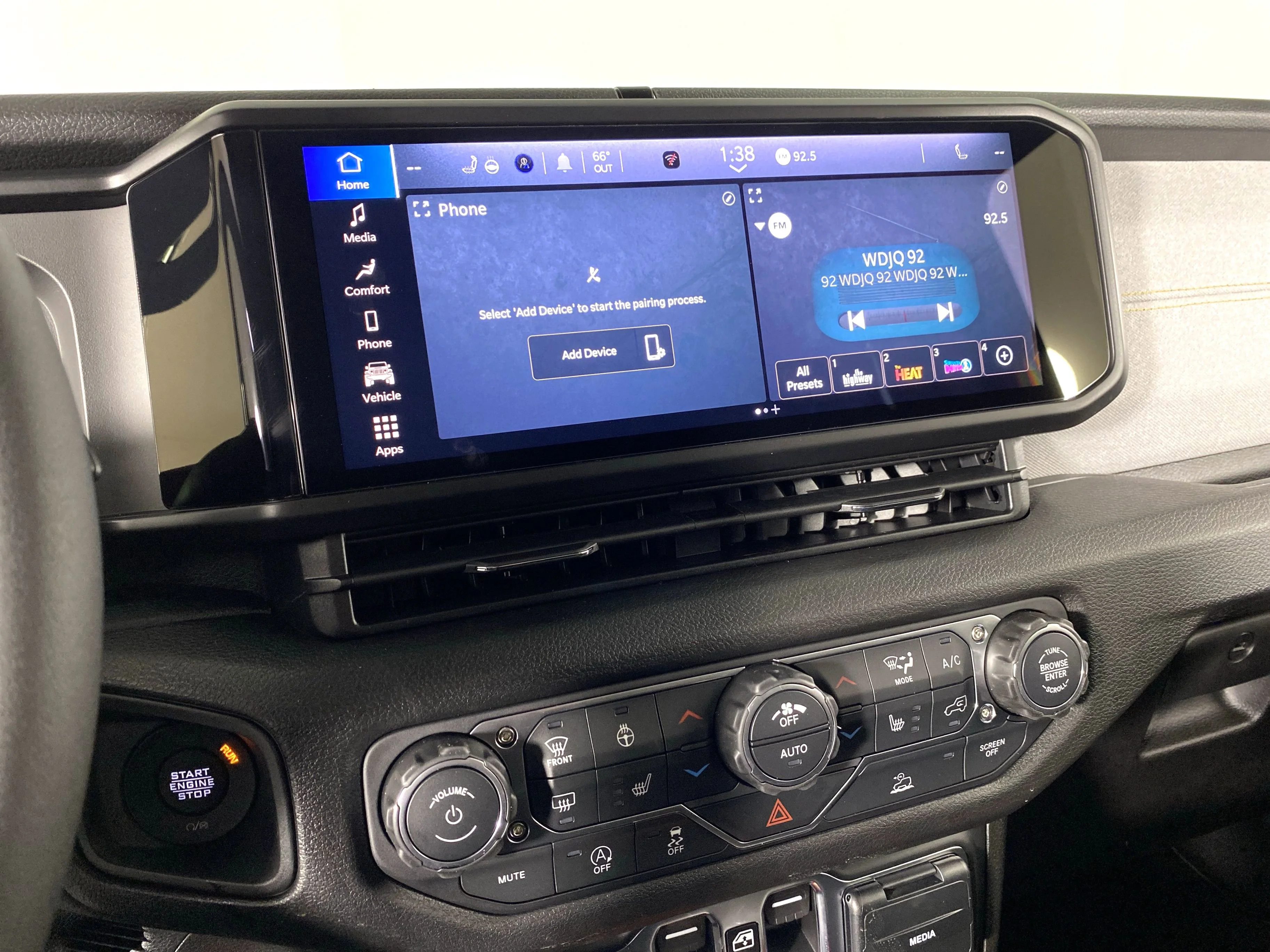 New 2026 Reign Jeep Sport S image 26