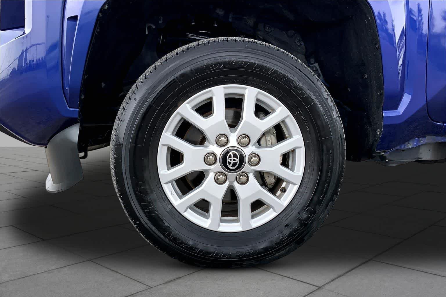 Used 2024 Blue Crush Metallic Toyota SR5 image 11