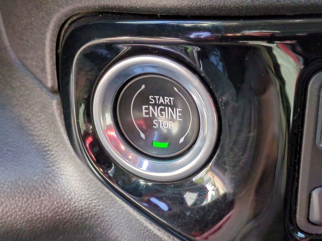 Used 2024 White Chevrolet LT image 18