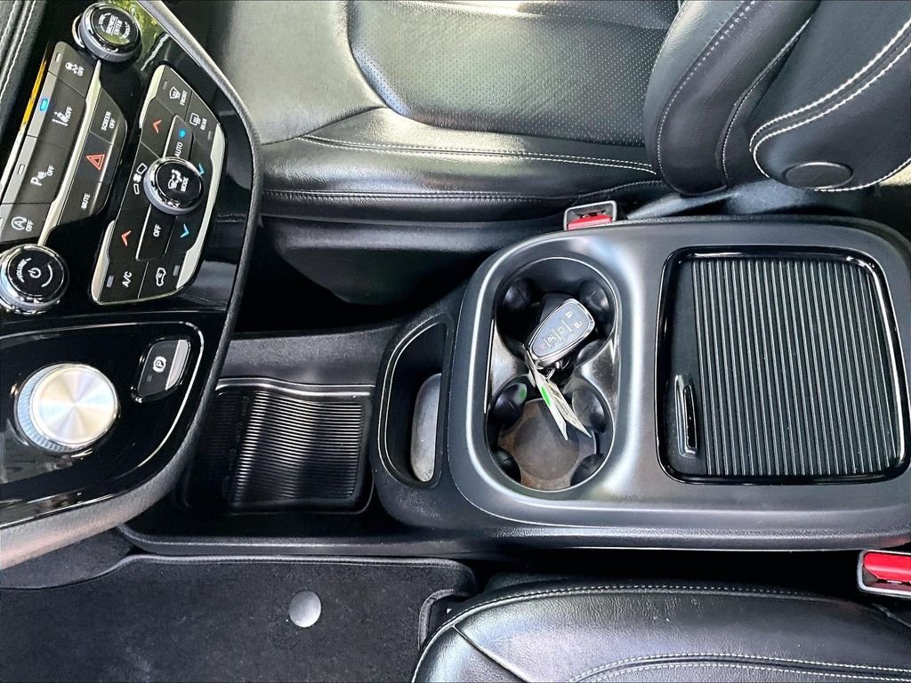 Used 2021 White Chrysler Touring L image 20
